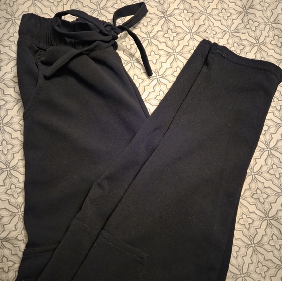 Black Cargo Pants - Picture 9 of 9